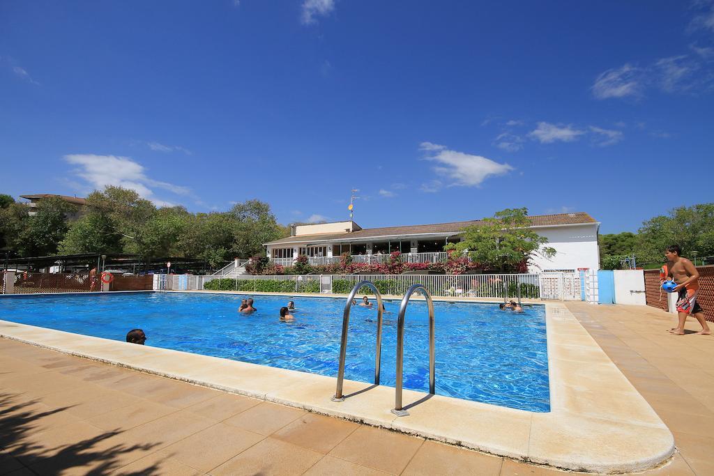 קובייס Camping La Rueda מראה חיצוני תמונה
